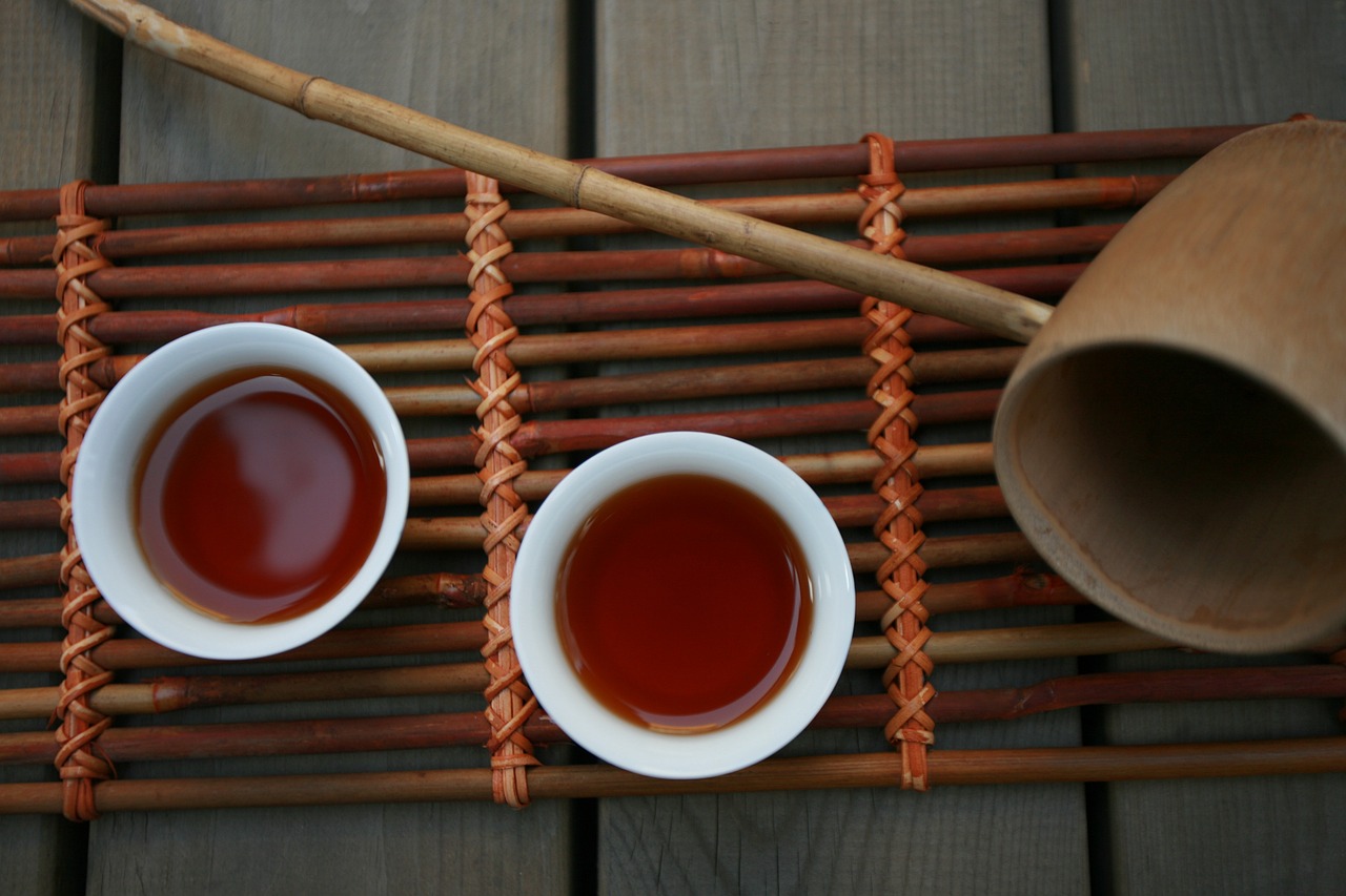 云南七子饼茶的价格之谜，如何挑选性价比高的普洱茶？