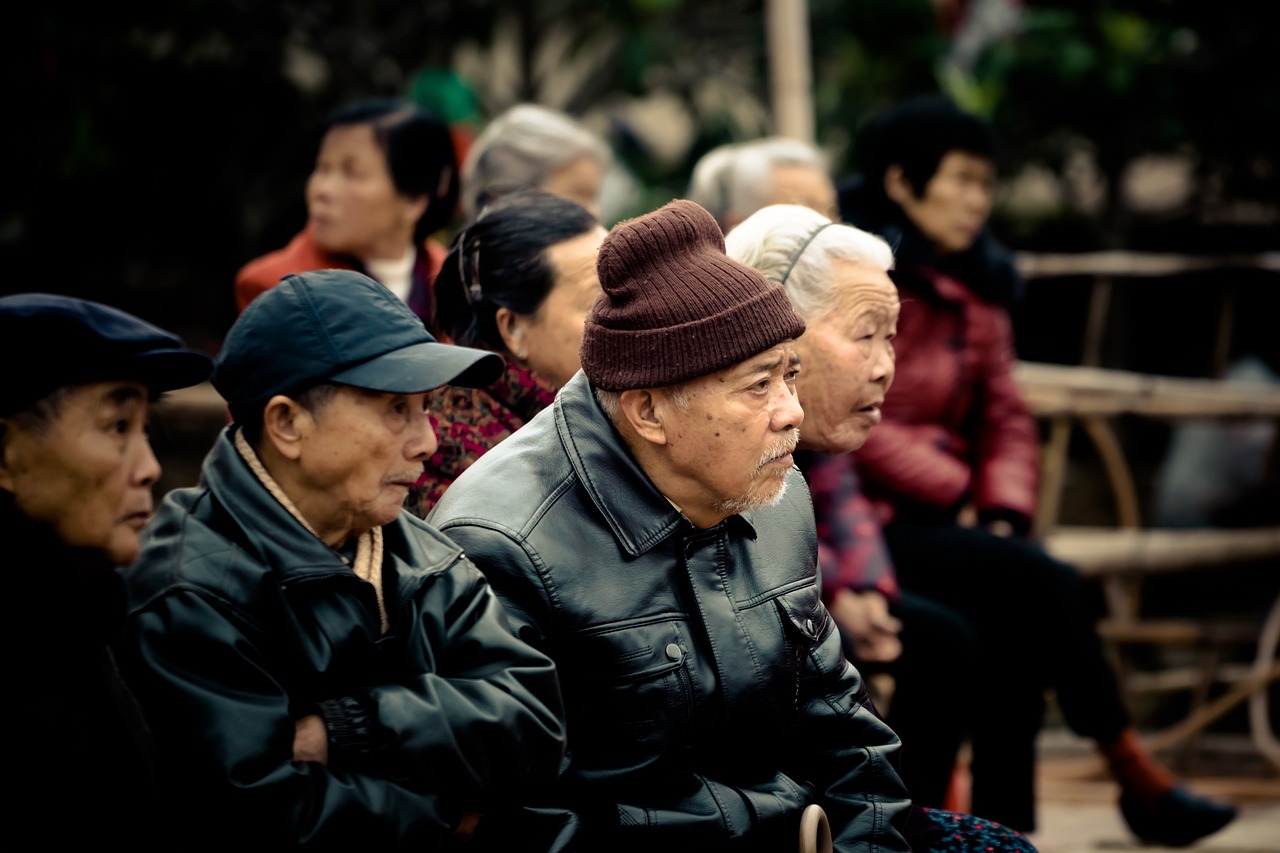 百元羽绒服还能兜底贫穷打工人吗