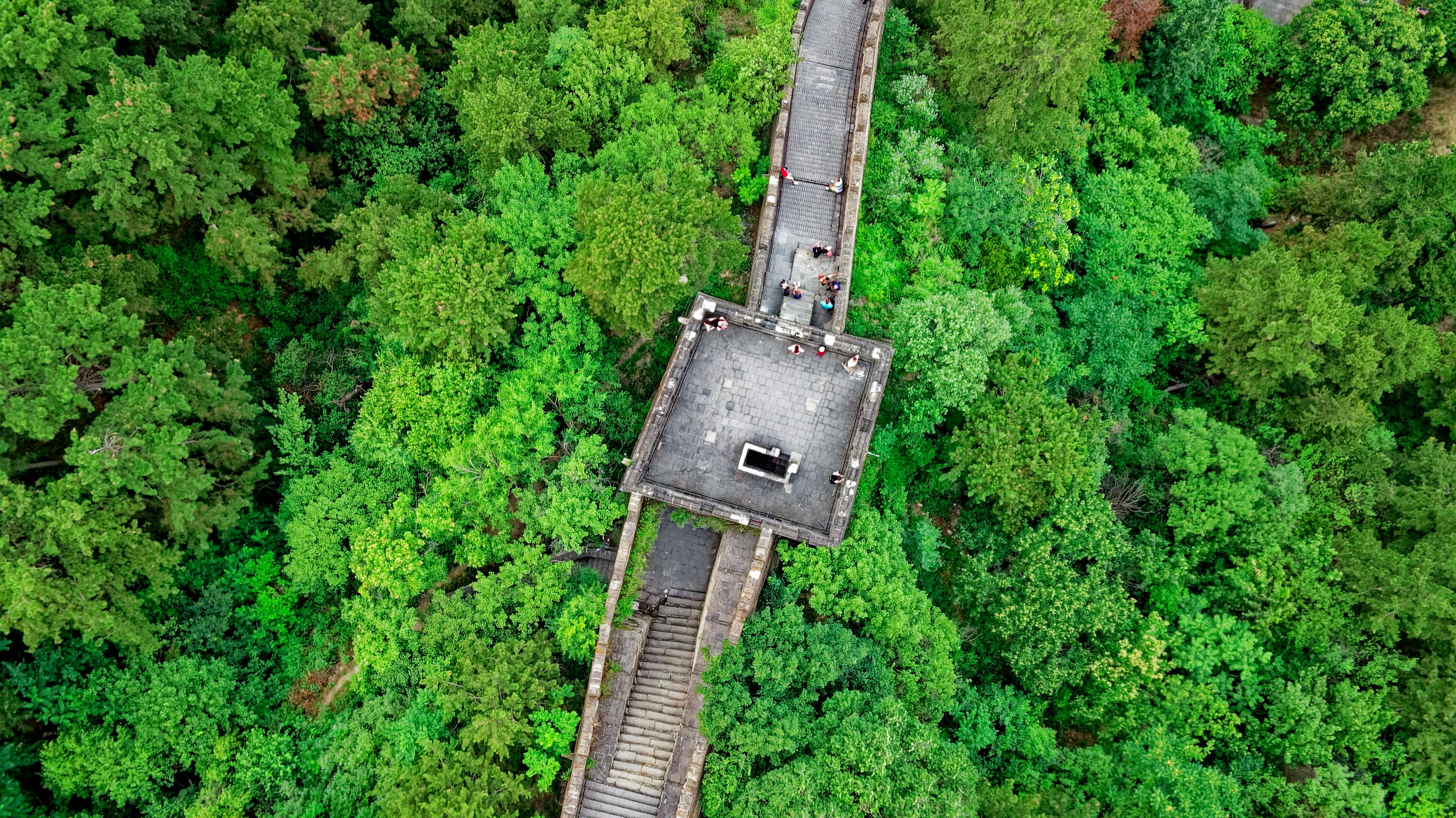 探索墓地风水学，传承与智慧的交织