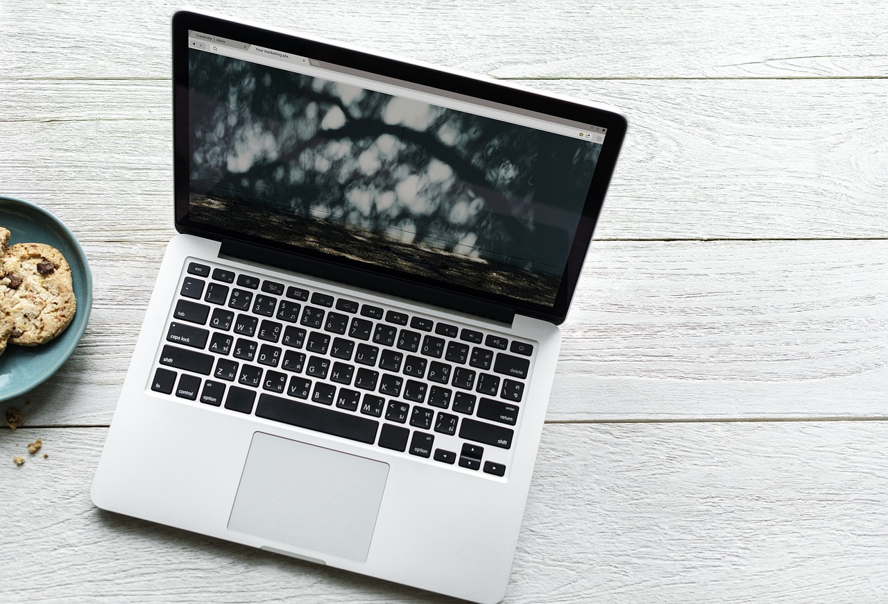 理工亭生活网实用生活技巧：树莓派/ESP32安全与隐私设置，为学生/上班族/父母提供节省时间与成本的差异化建议