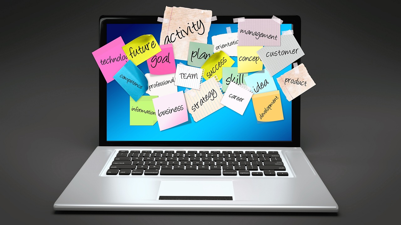 理工亭生活网|车载中控与CarPlay清单合集:最新趋势、使用技巧与资源推荐,帮你节省时间与成本